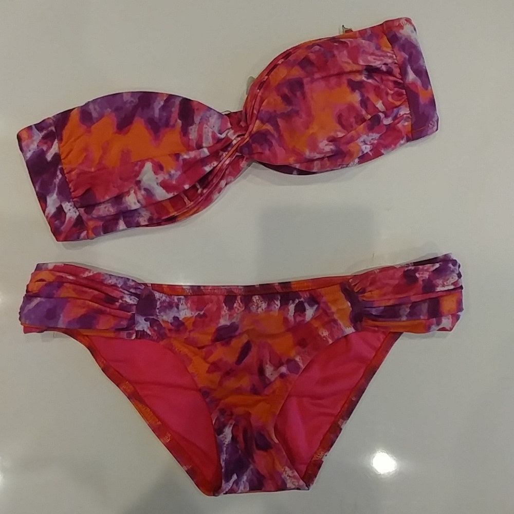 Victoria's Secret Strapless Bikini Swimsuit Set